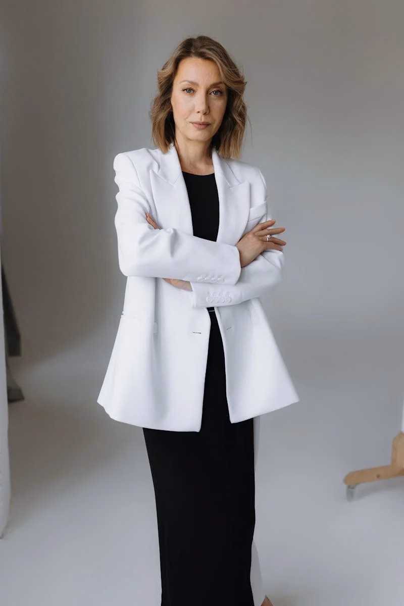 Dr. Sophie Lambert