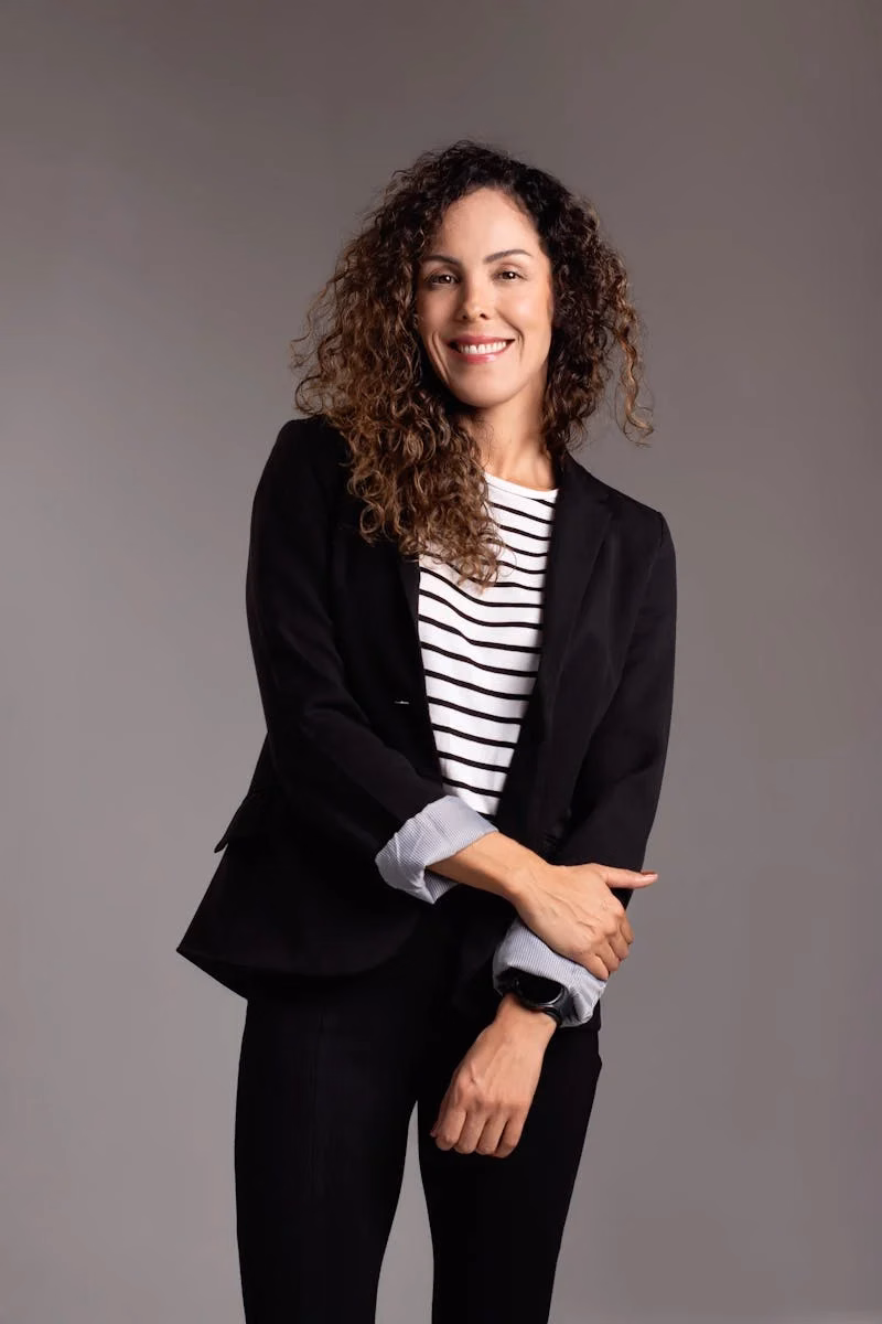 Dr. Claire Bennett