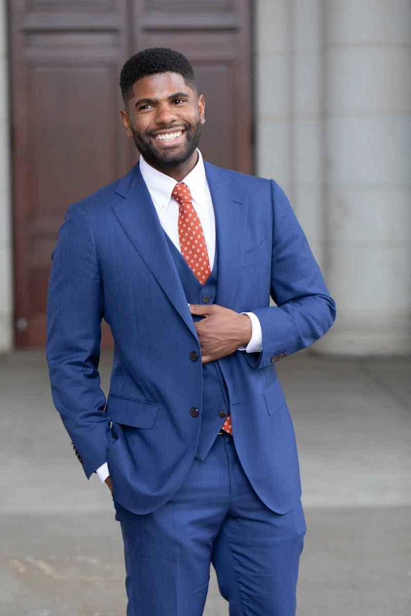 Dr. Benjamin Rhodes